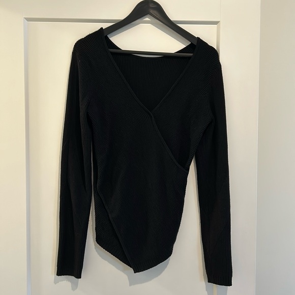 Lululemon wrap sweater, can be worn two ways. Black, sz Med, so soft, good cond - Picture 1 of 5